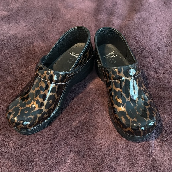 Women’s Brown Leopard Patent Dansko Clogs - Picture 2 of 6